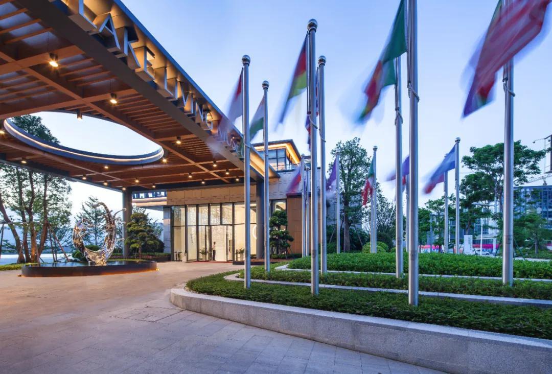 東湖小鎮(zhèn)最新動態(tài)，自然美景探索之旅輕松啟程