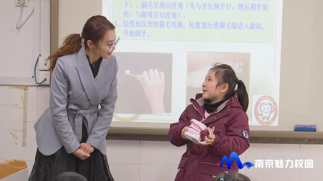 幸福一百公司最新動(dòng)態(tài)，家的溫馨與友情的綻放同步展現(xiàn)