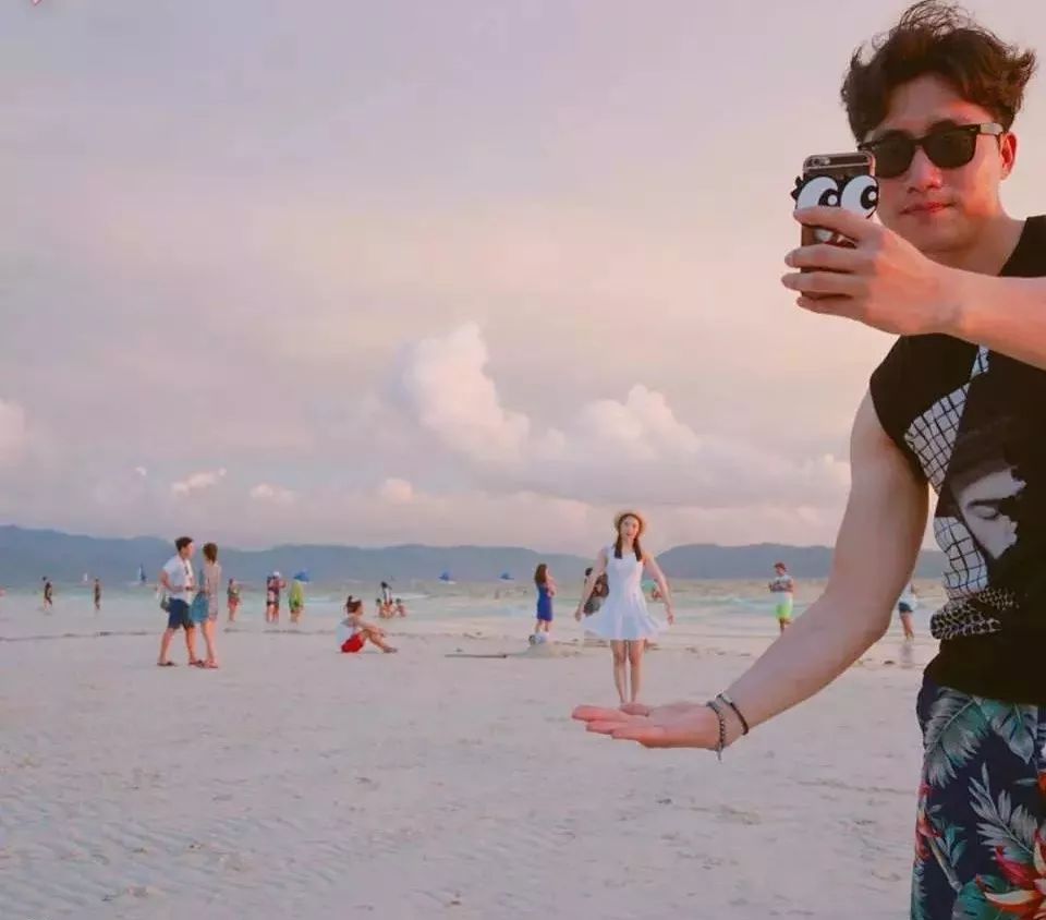 定格甜蜜時光，旅行情侶照記錄時代愛情印記