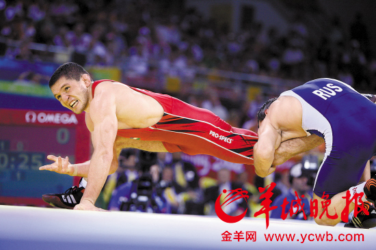 奧運(yùn)摔跤比賽當(dāng)場射，全程步驟指南與精彩瞬間回顧