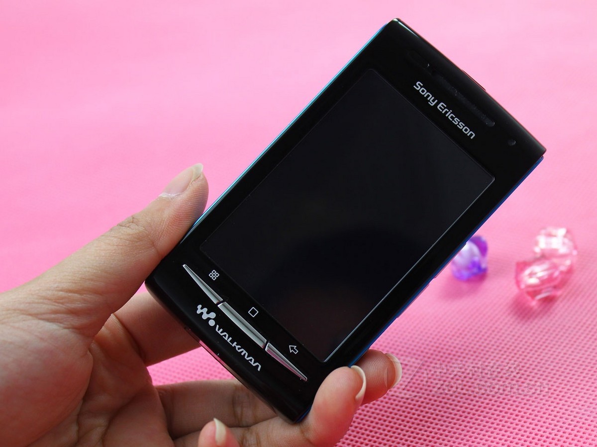 索尼愛(ài)立信新款手機(jī)，開(kāi)啟自然美景探索之旅