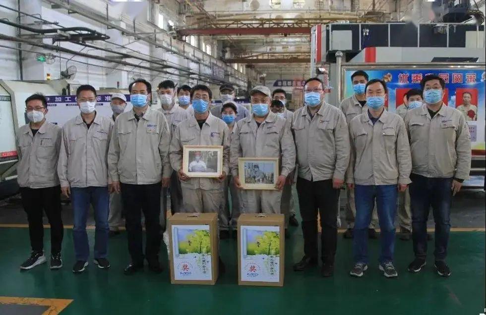 洛軸集團(tuán)最新動(dòng)態(tài)，轉(zhuǎn)動(dòng)中的溫情與陪伴日常小故事