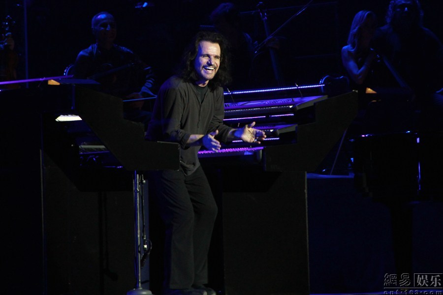 雅尼最新音樂專輯，音樂之家的溫馨日常之旅