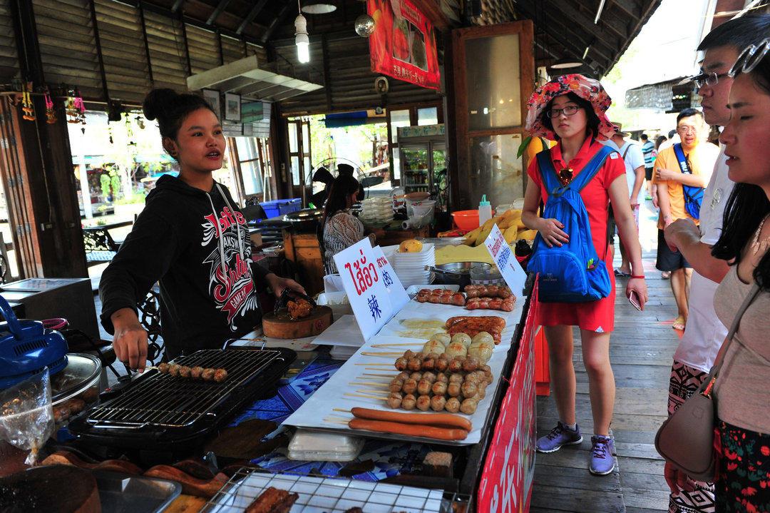 杜拉拉水上市場(chǎng)，探索與體驗(yàn)的全面指南