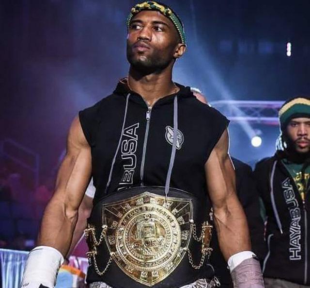 方便拳手比賽視頻觀看指南，一步步教你如何學(xué)習(xí)與提升技巧