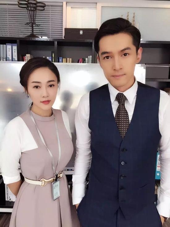 美國(guó)電影明星男演員力薦的高科技產(chǎn)品，科技之光引領(lǐng)生活變革