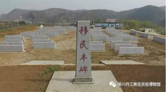 鎮(zhèn)平電視臺(tái)主持人，優(yōu)雅才華并存的光彩之星?