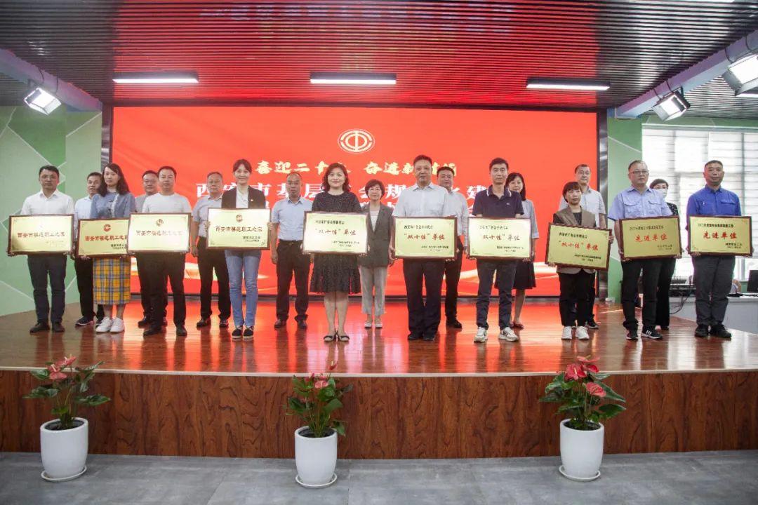 灃京工業(yè)園最新招聘，人才吸引與產(chǎn)業(yè)發(fā)展雙刃劍的挑戰(zhàn)與機(jī)遇