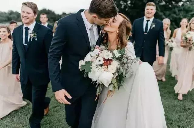 最新婚禮音樂，變化、學(xué)習(xí)與自信的力量之美