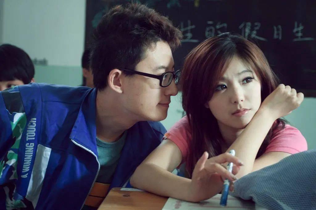 宅男網(wǎng)最新動(dòng)態(tài)，學(xué)習(xí)變化，擁抱自信與成就感之路