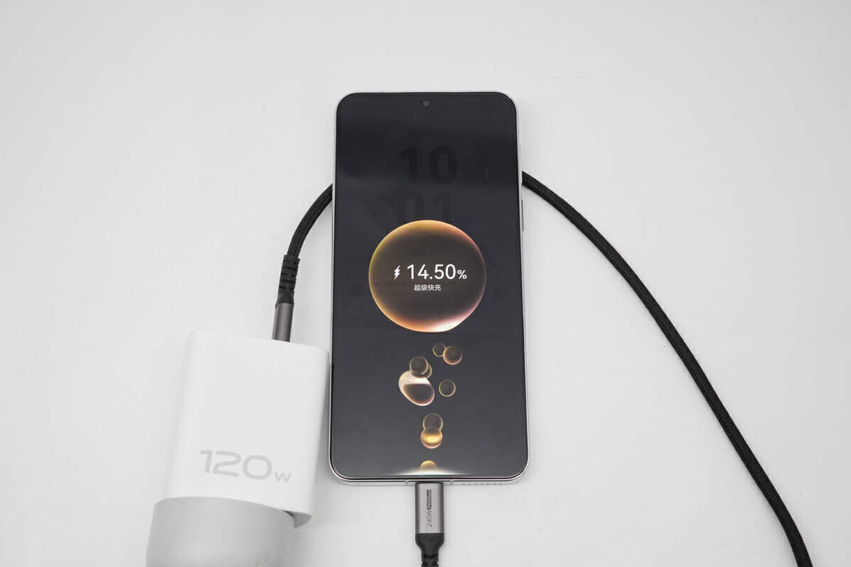 最新快充技術革新引領未來能源革命，極速充電體驗開啟新篇章