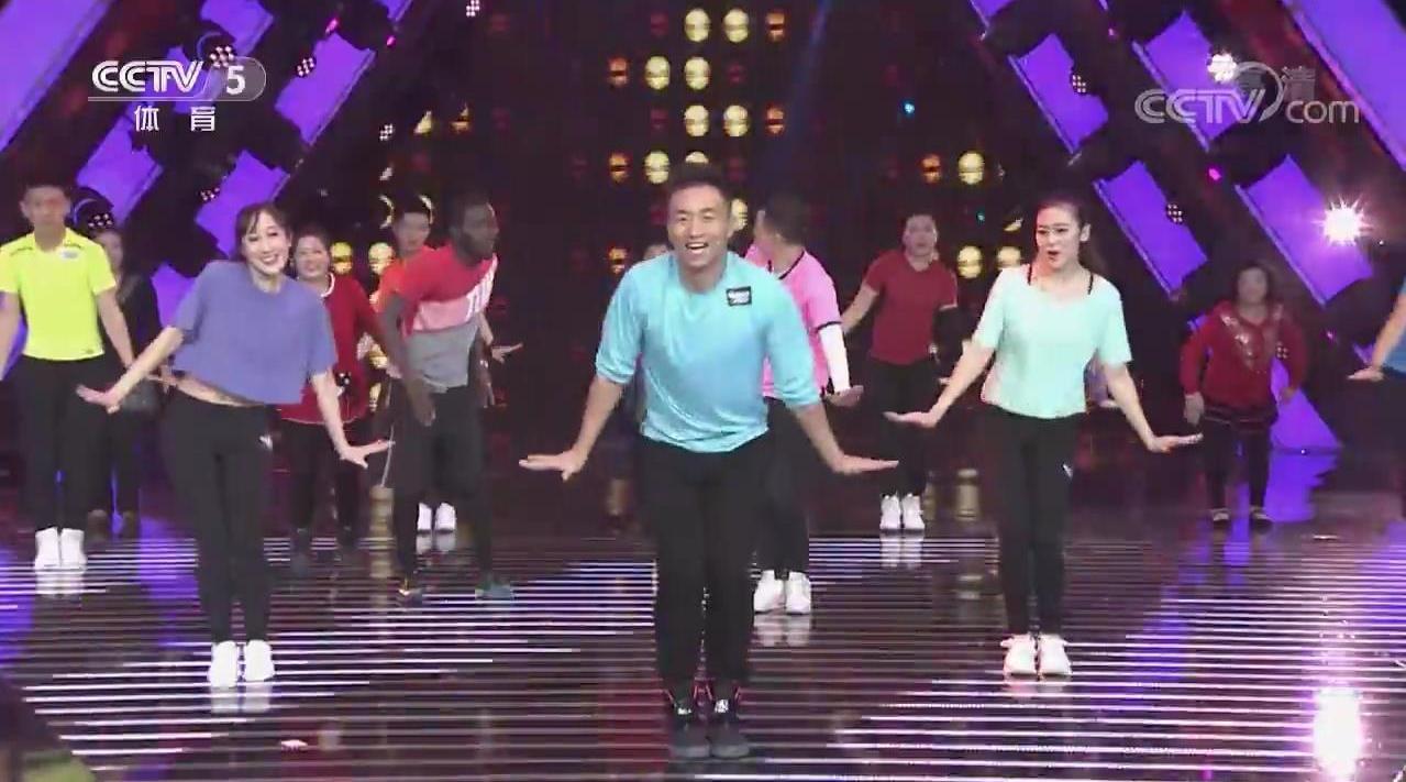 王廣成最新健身舞，小巷深處的舞動(dòng)魅力