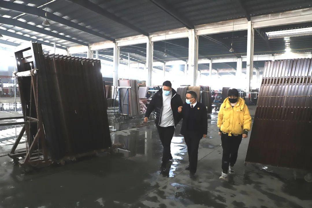 浙江眾成最新消息，夏日奇遇展現(xiàn)溫馨時刻