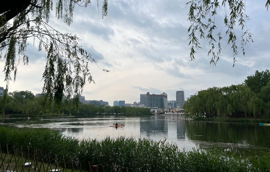 彭州新聞網(wǎng)科技新品亮相，開啟未來生活新篇章