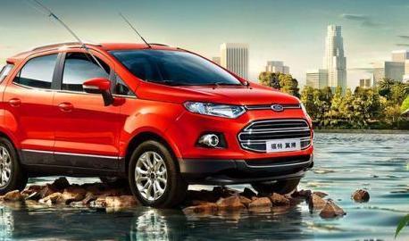 最新福特翼博，革新與爭(zhēng)議焦點(diǎn)揭秘