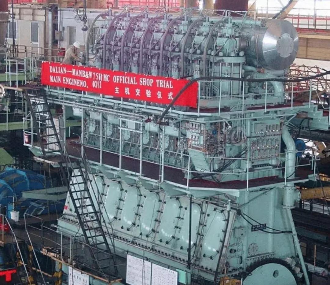 國產(chǎn)航母最新圖片，科技巨擘重塑未來視界，海洋守護者展現(xiàn)大國力量