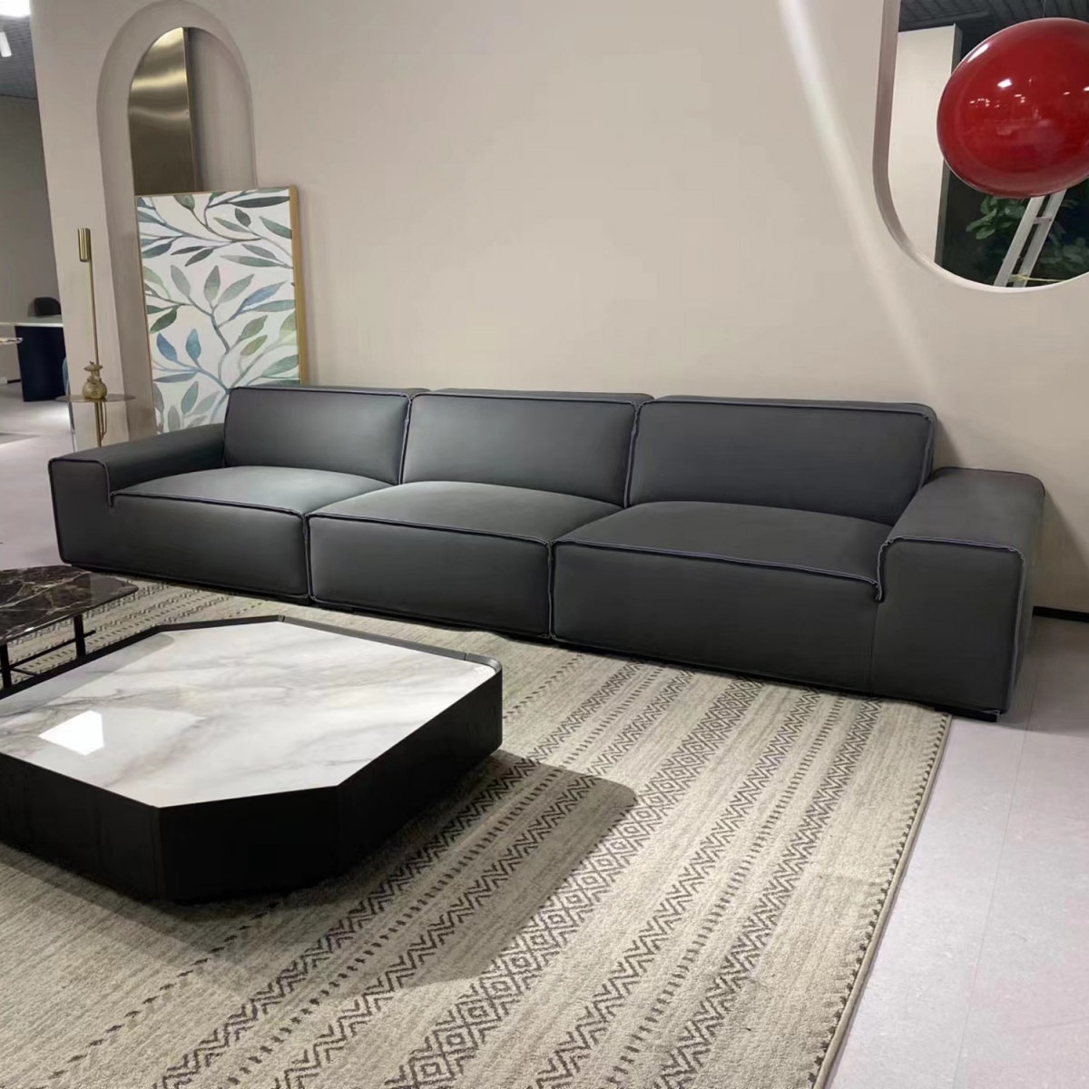 最新款沙發(fā)圖片，展現(xiàn)變化中的學(xué)習(xí)，自信與成就感的源泉