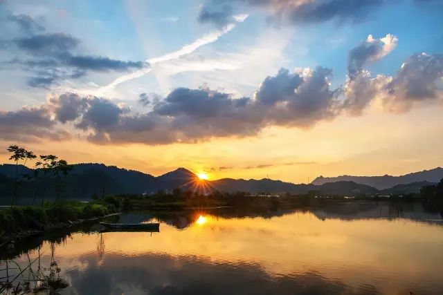 建德新安江最新招聘，小巷深處的獨特機遇，職業(yè)發(fā)展的理想選擇