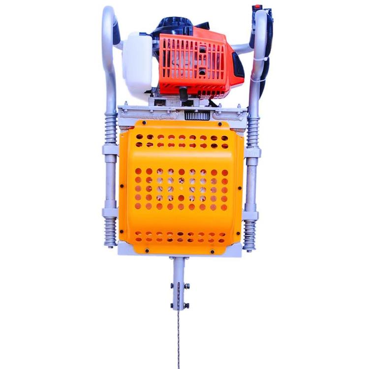 最新起樹苗機器，自然美景探索之旅啟程