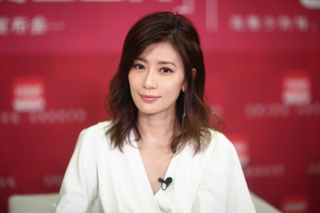 賈靜雯微博最新動(dòng)態(tài)，關(guān)注與互動(dòng)的步驟指南