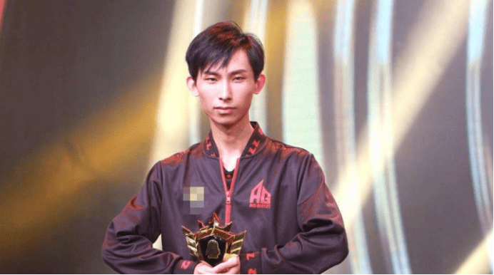 夢淚最新視頻，變化中的學(xué)習(xí)之旅，自信與成就感的起點(diǎn)