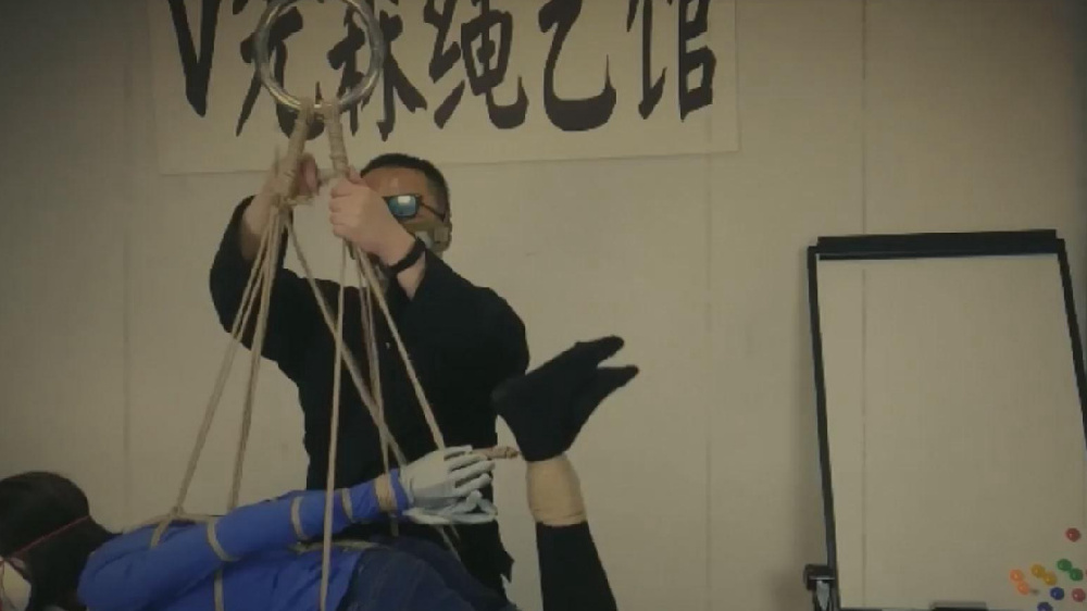 高科技重塑繩藝視頻，傳統(tǒng)藝術與現代生活的完美融合