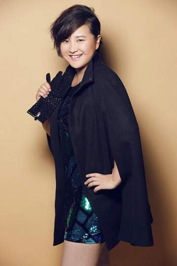 賈玲小品最新，喜劇界的璀璨明珠，引人捧腹爆笑！