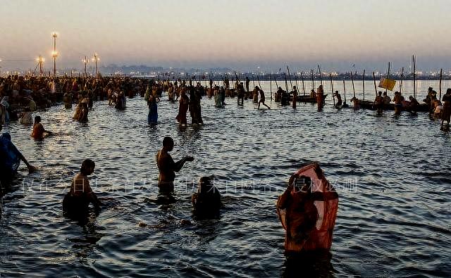 云南水怪最新動態(tài)與神秘小巷獨(dú)特小店探秘