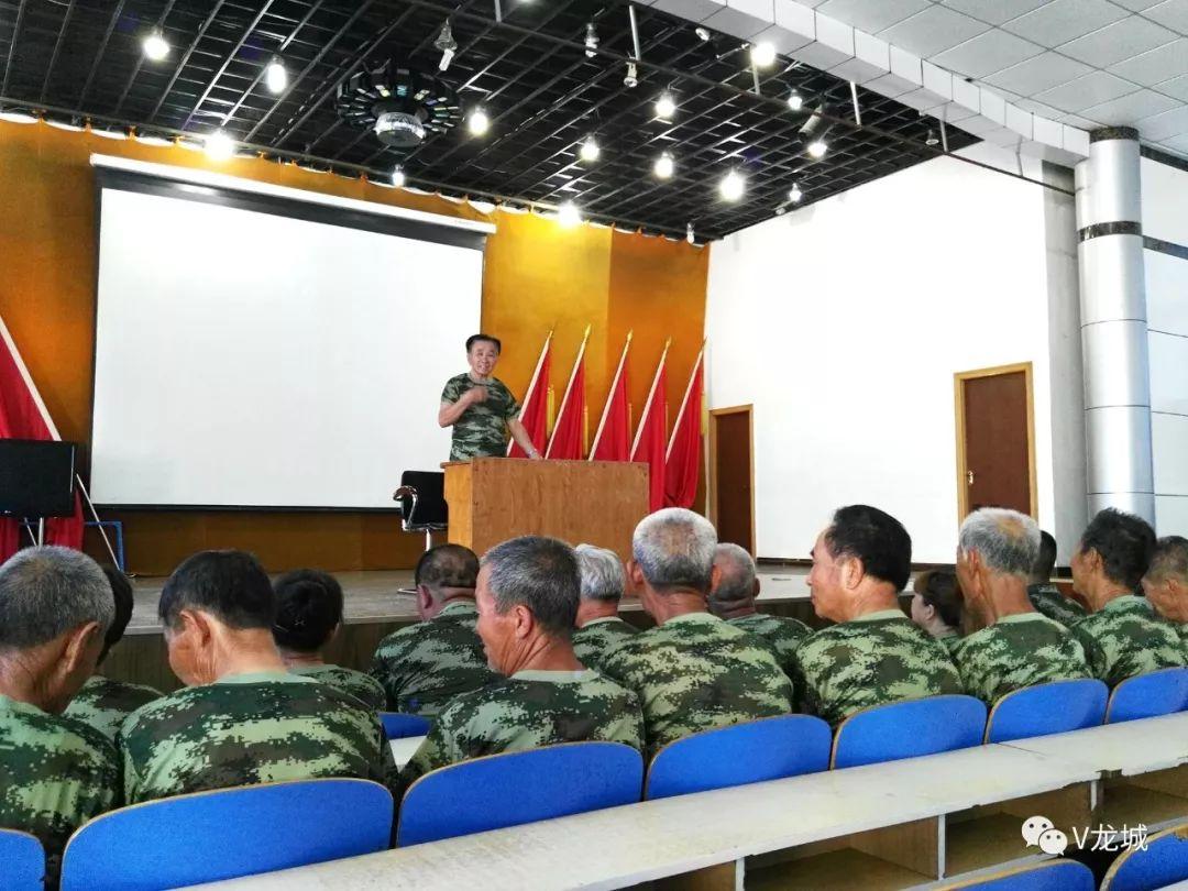 小巷深處的軍迷天堂，最新軍情新聞揭秘