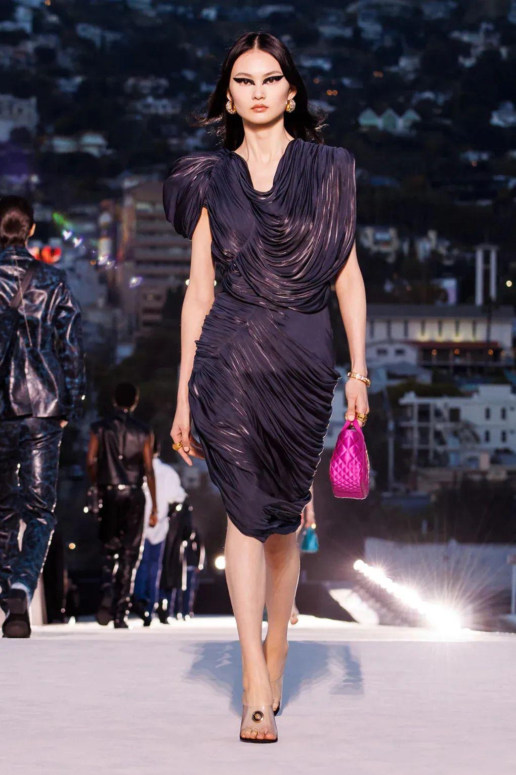 最新時尚秀，小巷中的隱秘時尚寶藏