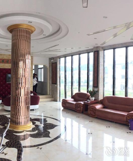 安慶華清池最新頭牌，時(shí)尚與休閑的完美交融