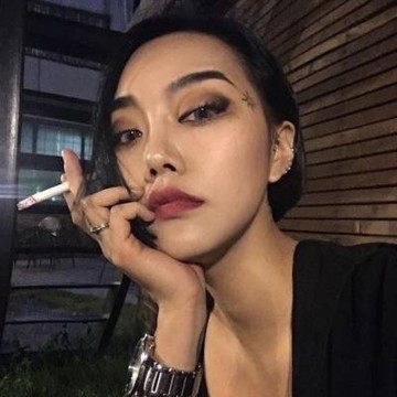 最新美女紋身圖案，時尚潮流中的個性表達(dá)