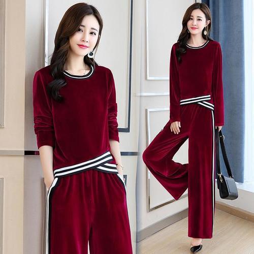 2025秋季女裝流行趨勢，自信與成長力量的時尚變遷