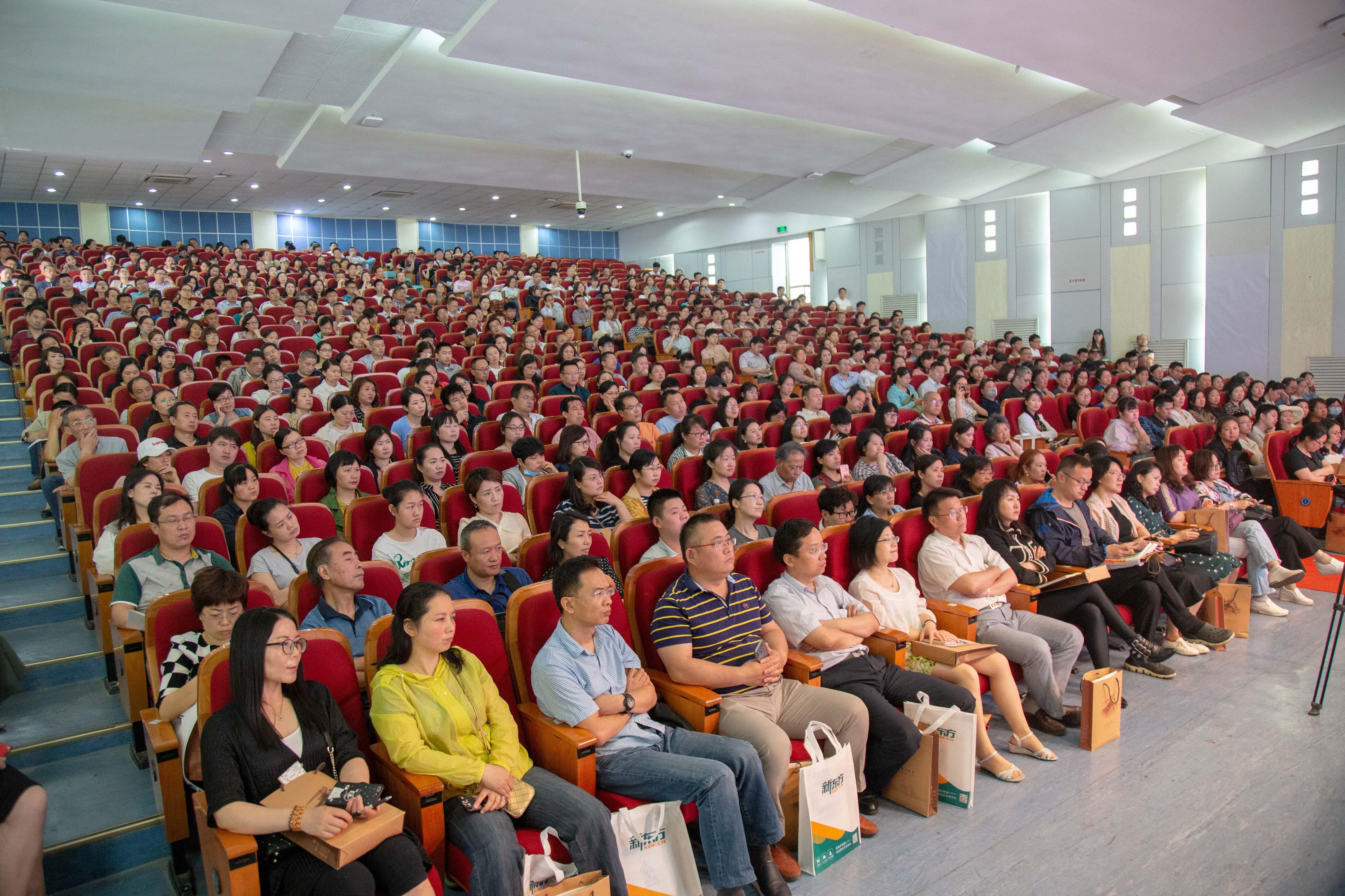 最新直播熱潮，變化中的學習，自信與成就的力量