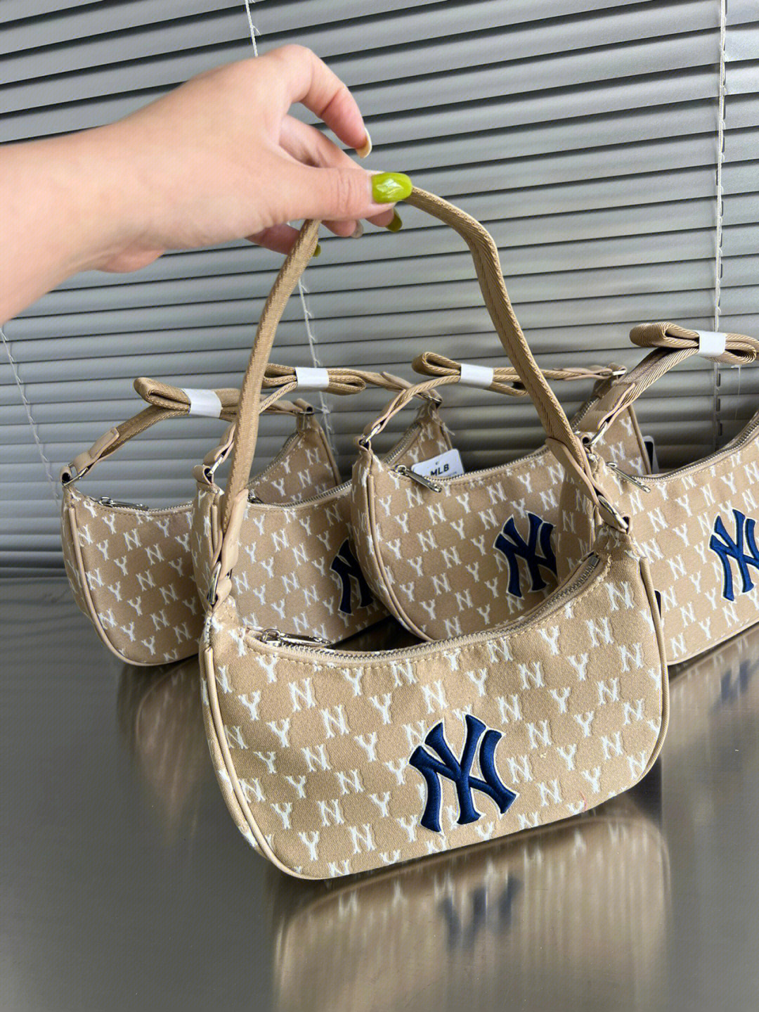 MLB包最新潮流，科技重塑時尚，完美融合功能與美觀