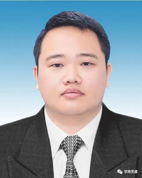 科技革新引領(lǐng)未來，最新區(qū)干部任職公示揭示智慧藍(lán)圖