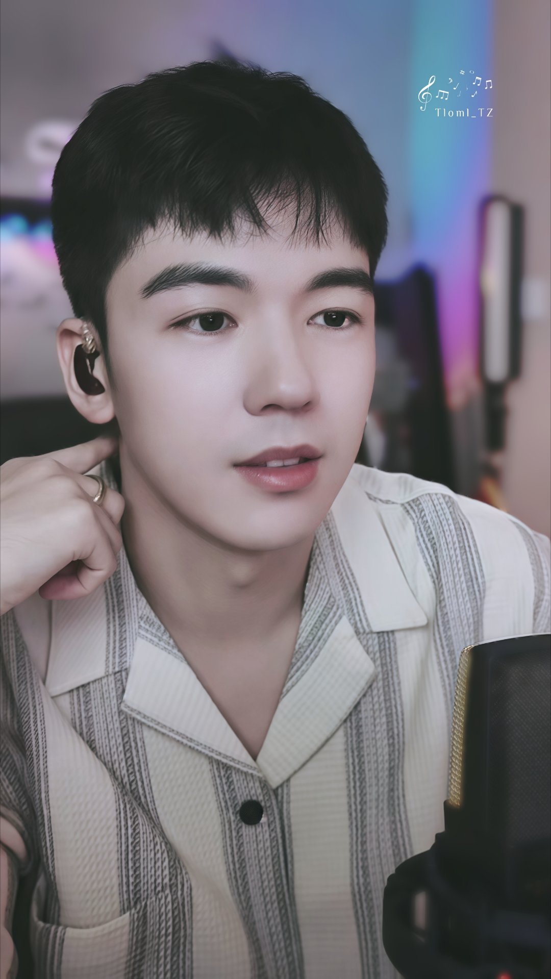 仝卓最新歌曲揭秘，小巷深處的音樂(lè)寶藏