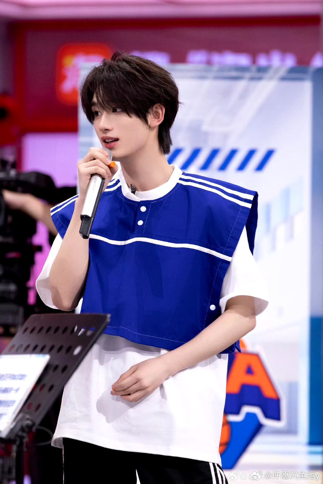 丁程鑫最新綜藝節(jié)目，變化的力量與自信成長的旋律