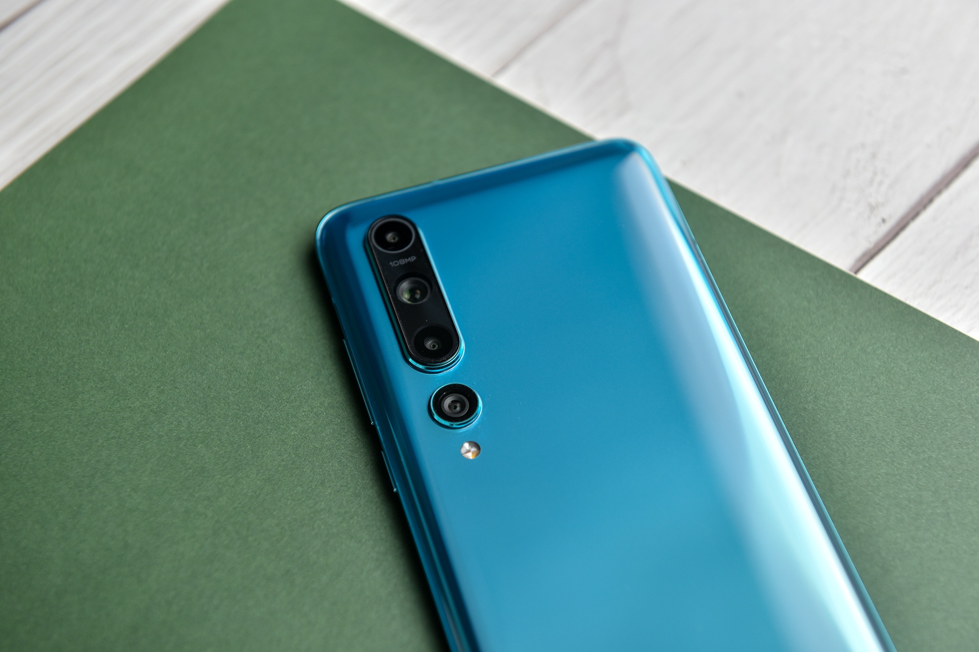 重磅推薦，全新小米10，令人愛(ài)不釋手的旗艦之選！